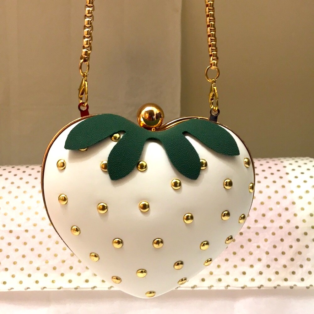 Two Bundled Heart Shaped Strawberry Purse Coin Purse Crossbody Chain Bags NWOT - Picture 3 of 8